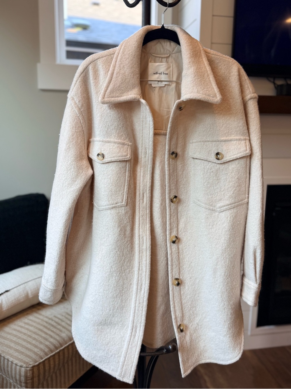 ARITZIA Wilfred Women's Cream Button-Up Wool Blend Shacket